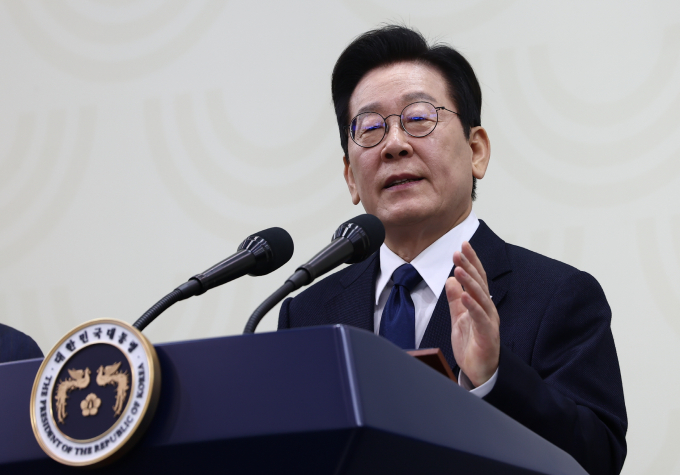 APEC 21개 회원국은 이날 'APEC 정상 경주선언' 등 문서 3건을 채택했다. 사진은 이날 이재명 대통령이 기자회견을 통해 경주선언 채택에 대한 내용을 설명하던 모습. /사진=뉴스1