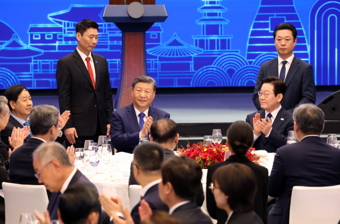 한·중 정상회담에서 두 정상은 두 나라 협력관계 발전에 대한 의지를 주고 받았다. 사진은 이재명 대통령과 시진핑 중국 국가주석이 1일 경북 소노캄 경주 그랜드볼룸에서 열린 한중 국빈만찬에 참석했던 모습. /사진=뉴시스