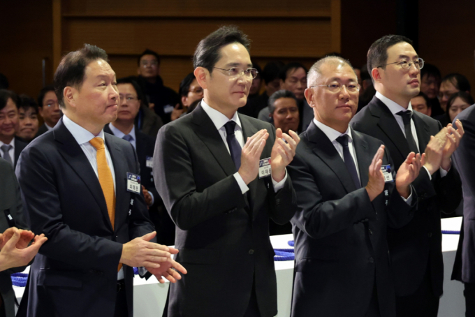 (왼쪽부터)최태원 SK회장, 이재용 삼성전자 회장, 정의선 현대차 회장, 구광모 LG 회장./ 사진=대통령실통신사진기자단