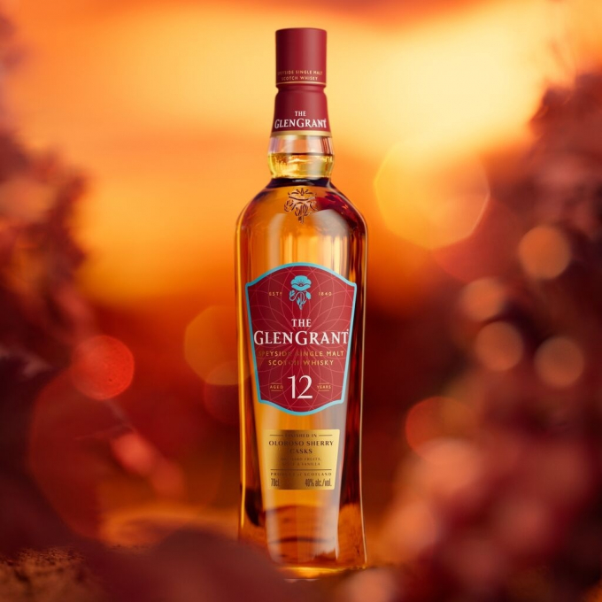 캄파리코리아가 더 글렌그란트의 신제품 '더 글렌그란트 12년 셰리 캐스크'(The Glen Grant 12 Year Old Sherry Cask)를 전 세계 최초로 국내 출시한다. /사진=캄파리코리아