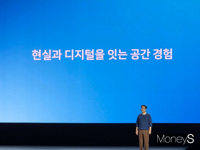 최승락 네이버 플레이스 프로덕트 부문장이 6일 삼성 코엑스에서 열린 네이버 콘퍼런스 '단25'에서 네이버 지도를 설명하고 있다. /사진=김미현 기자 