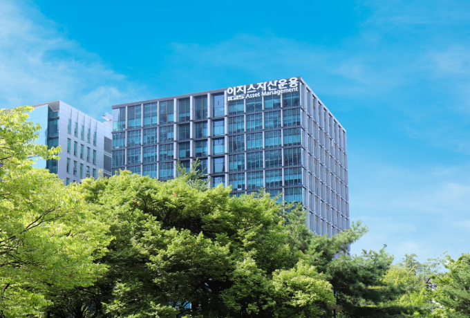 한화생명과 흥국생명이 이지스자산운용 경영권 매각 본입찰에 바인딩 오퍼를 제출했다. 사진은 이지스자산운용 사옥 전경. /사진=이지스자산운용