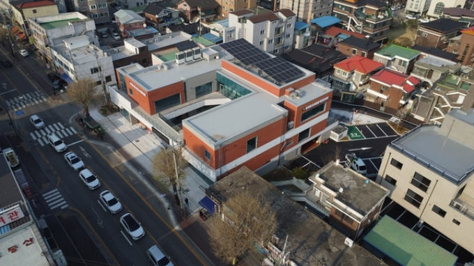 광주시 송정동 일원에 조성된 우전께 도시재생 어울림센터 전경. /사진제공=광주시
