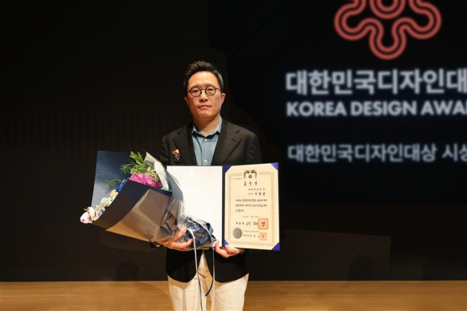 지성원 현대자동차 전무가 제27회 대한민국디자인대상에서 대통령 표창을 받았다./사진=현대