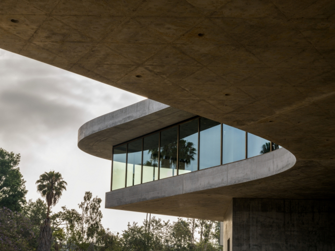 LACMA 신관인 데이비드 개펀 갤러리(David Geffen Galleries) 외부 전경. /사진=LACMA