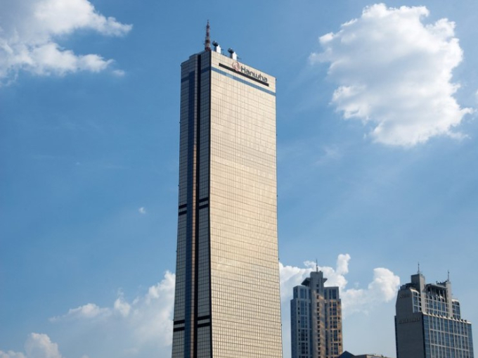 한화생명이 5년간 자사 보험금지급 데이터 36만건을 분석한 결과 3040세대의 당뇨 발병 비중이 늘었다. 사진은 서울 여의도 한화생명 사옥 전경. /사진=한화생명