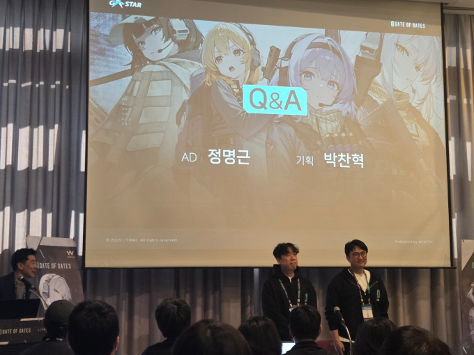 14일 부산 해운대구 벡스코에서 열린 웹젠의 '게이트 오브 게이츠'(Gate of Gates) 공동 인터뷰에서 정명근 아트디렉터(왼쪽)과 박찬혁 기획팀장(오른쪽)이 취재진의 질의에 답변하고 있다. /사진=김미현 기자