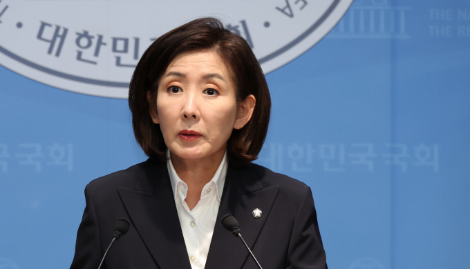 패스트트랙 저지 과정에서 기소된 전·현직의원들에 대한 1심 선고가 임박했다. 사진은 지난달 31일 서울 여의도 국회 소통관에서 열린 기자회견에 참석한 나경원 국민의힘 의원. /사진=뉴시스