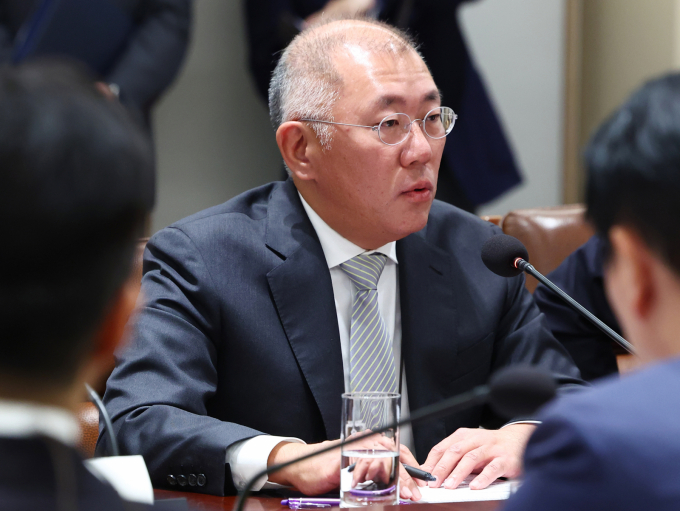 정의선 현대자동차 그룹 회장이 지난 16일 서울 용산 대통령실 청사에서 열린 한미 관세협상 후속 민관 합동회의에서 발언하고 있다. /사진=대통령실통신사진기자단