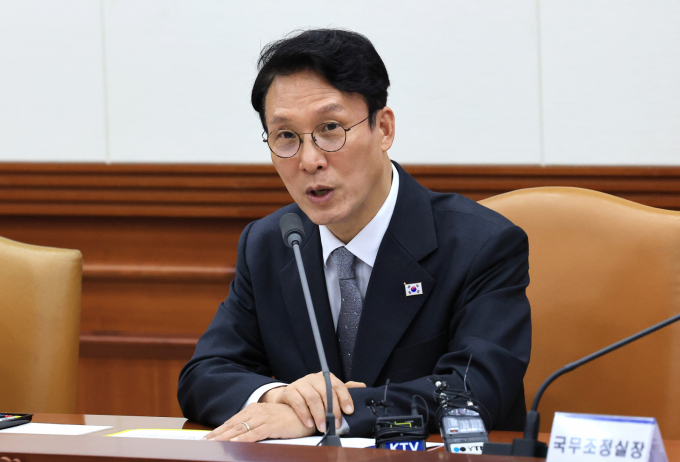 김민석 국무총리가 헌법존중 정부혁신 TF의 조사활동 기간 원칙과 절제를 지키는 게 중요하다고 강조했다. 사진은 24일 김 총리가 서울 종로구 정부서울청사에서 열린 헌법존중 정부혁신 TF 간담회에서 발언하는 모습. /사진=뉴스1