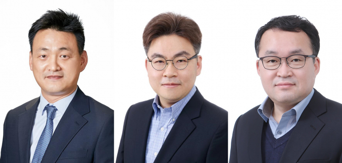(사진 왼쪽부터)김태훈 부사장, 최문근 부사장, 이준호 전무/사진=LG CNS