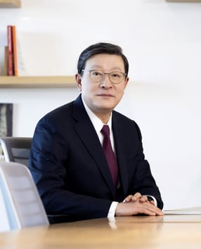 GS그룹이 올해도 어려운 이웃을 위해 기부하며 20년 가까이 이어온 연말 나눔 활동의 진정성을 다시 한번 확인했다.  사진은 허태수 GS 회장의 모습. /사진=GS그룹