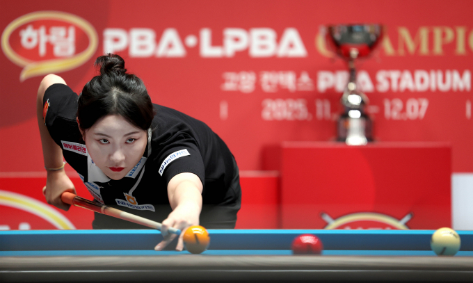 김민아가 강지은에 패하며 아쉬운 준우승을 차지했다. 사진은 지난 6일 경기 고양킨텍스 PBA스타디움에서 열린 2025-26시즌 8차 투어 하림 PBA-LPBA 챔피언십 결승어 나선 김민아. /사진=프로당구협회(PBA) 제공 