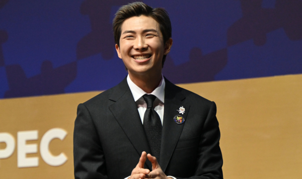 그룹 방탄소년단(BTS) 리더 RM(본명 김남준)이 완전체 컴백을 앞두고 부담감을 털어놨다. 사진은 그룹 방탄소년단(BTS) 멤버 RM(본명 김남준) 모습. /사진=뉴스1