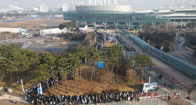 10만명 찾은 'AGF 2025', 국내 최대 '서브컬처 게임축제' 면모 - 뉴스 썸네일 이미지