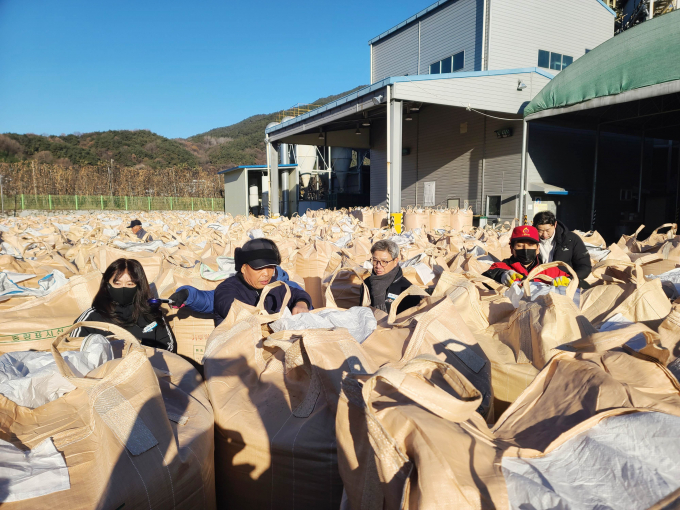 함양읍 공공비축미 수매 현장 모습./사진=함양군