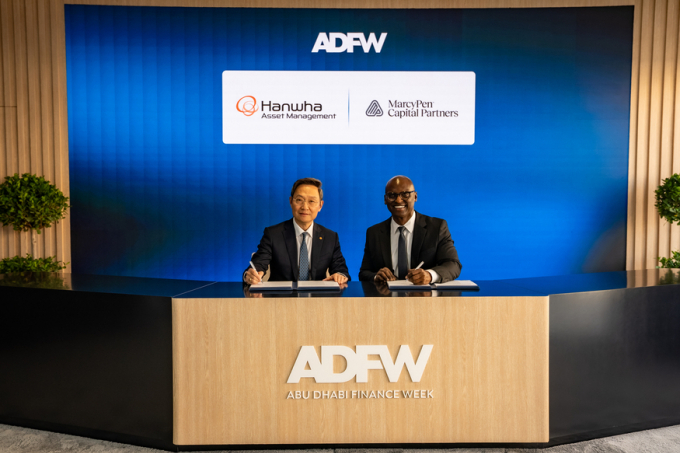 한화자산운용은 아랍에미리트(UAE) 아부다비에서 개최된 '아부다비 금융주간(Abu Dhabi Finance Week, ADFW) 2025' 현장에서 미국 투자사인 마시펜과 k-컬처 산업이 글로벌로 도약하기 우해 협력하기로 했다./사진=한화자산운용 