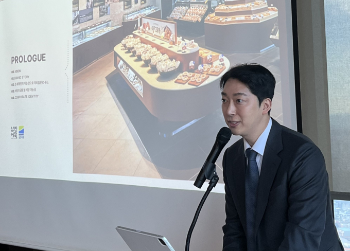 박용준 삼진식품 대표가 9일 기자간담회를 진행하고 있다./사진=삼진식품
