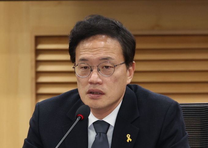 박주민 더불어민주당 의원이 내년 6·3 지방선거와 관련해 서울 종로구 광화문 광장에서 서울시장 출마를 공식 선언한다. 사진은 지난 9일 박 의원이 서울 여의도 국회 의원회관에서 열린 '대한민국 대전환을 위한 AI 기본사회 실현 방안 토론회'에서 발언하는 모습. /사진=뉴시스