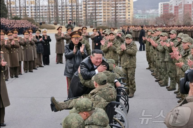 김정은 북한 국무위원장이 러시아와 관계를 더욱 강화할 것이라는 추측이 나온다./사진=뉴스1 