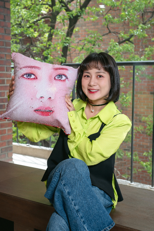 박나래가 지난해 4월26일 진행된 LG U+모바일 예능 '내편하자' 기자간담회를 위해 포즈를 취하고 있다 /사진=스타뉴스 