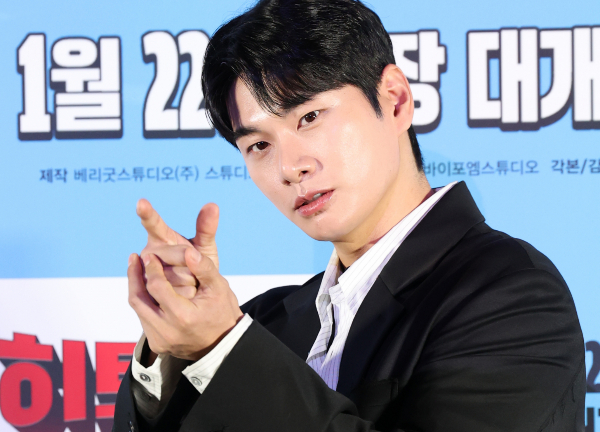 배우 이이경의 루머를 폭로한 독일인 여성이 협박을 받아오고 있다고 밝혔다. 사진은 배우 이이경 모습. /사진=뉴스1