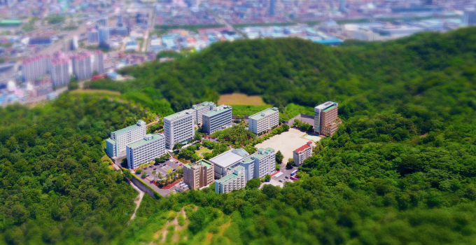 창신대학교가 2026학년도 정시 모집 원서 접수를 실시한다. 사진은 창신대 전경 모습. /사진=부영그룹