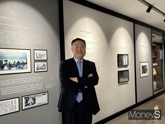 김학균 신영증권 리서치센터장은 머니S와의 인터뷰에서 올해와 내년의 환율과 시장 상황을 진단했다. 사진은 김학균 신영증권 리서치센터장. /사진=염윤경 기자