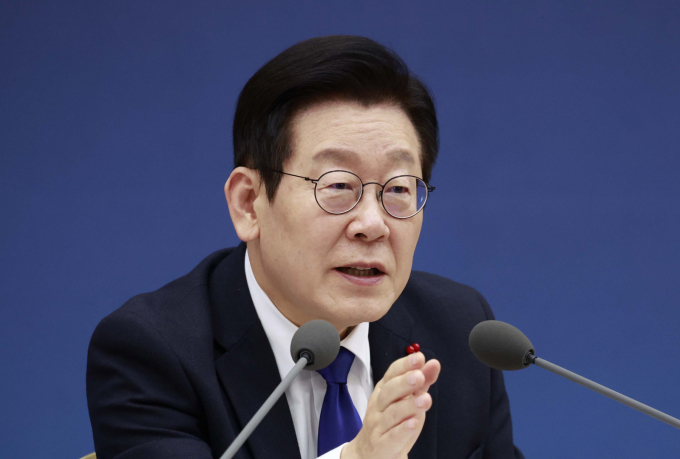이재명 대통령이 업무보고에서 "문화는 대한민국의 국가적인 위상을 올리는 일이기도 하지만 경제 산업 발전의 핵심적인 요소"라고 전했다. 이 대통령이 16일 세종 어진동 정부세종컨벤션센터에서 열린 문화체육관광부 등 업무보고에서 발언하는 모습. /사진=뉴시스
