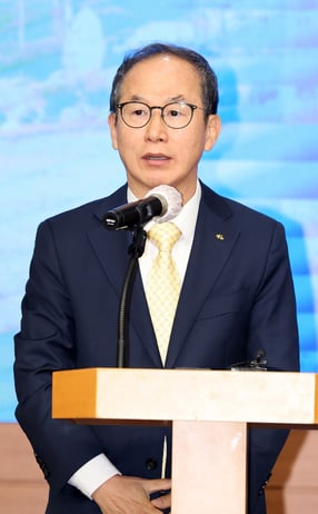 KB국민은행이 취약계층을 대상으로 채무조정 및 신용상담 서비스를 제공한다./사진=뉴시스 추상철 기자 