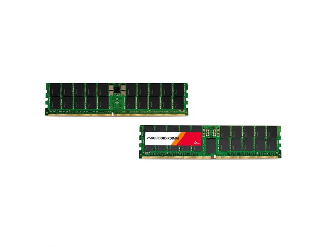 SK하이닉스 1b 32Gb 기반 256GB DDR5 RDIMM. /사진=SK하이닉스