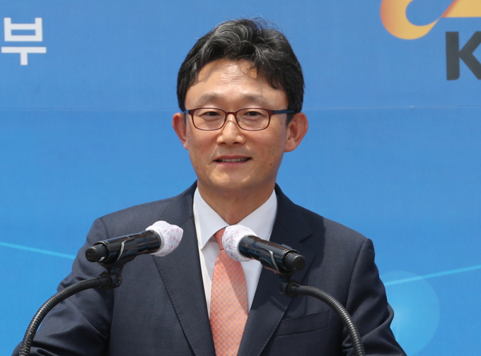  KT 이사회가 박윤영 전 KT 기업부문장 사장을 차기 KT 대표이사(CEO) 최종 후보로 확정했다. /사진=뉴스1