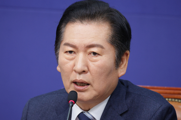 더불어민주당이 야당의 통일교 특검 제안을 전격 수용했다. 사진은 정청래 더불어민주당 대표가 22일 서울 여의도 국회에서 열린 최고위원회의에서 발언하고 있는 모습. /사진=뉴스1