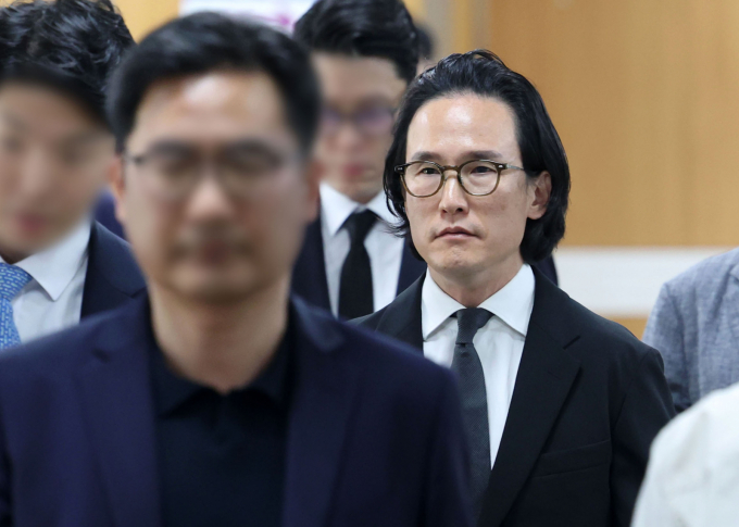 조현범 한국앤컴퍼니그룹 회장이 지난 5월29일 오후 서울 서초구 서울중앙지방법원에서 열린 200억대 횡령·배임 혐의 관련 선고 공판에 출석하고 있다. /사진=뉴시스