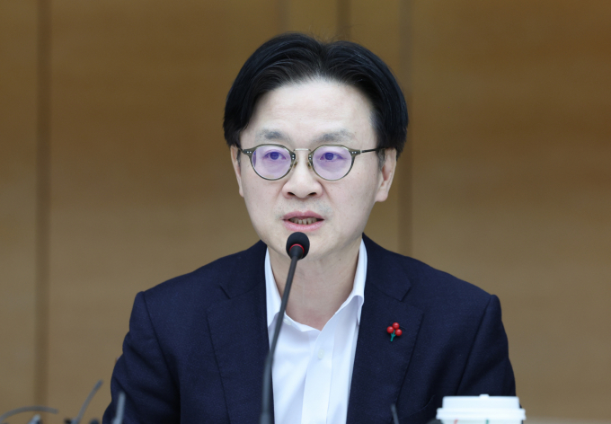 22일 서울 중구 대한상공회의소 챔버라운지에서 열린 '석유화학업계 사업재편 CEO 간담회'에서 발언하고 있는 김정관 산업통상부 장관. /사진=뉴시스