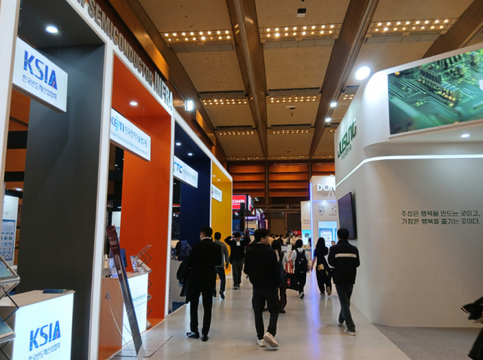 지난 10월22일 서울 강남구 코엑스서 열린 'SEDEX 2025' 전시장 모습. /사진=지선우 기자
