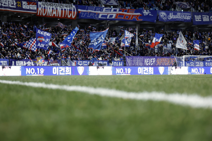 K리그 29개 팀이 동계 전지훈련에 돌입한다. 사진은 지난 3일 경기 수원월드컵경기장의 모습. /사진=뉴스1