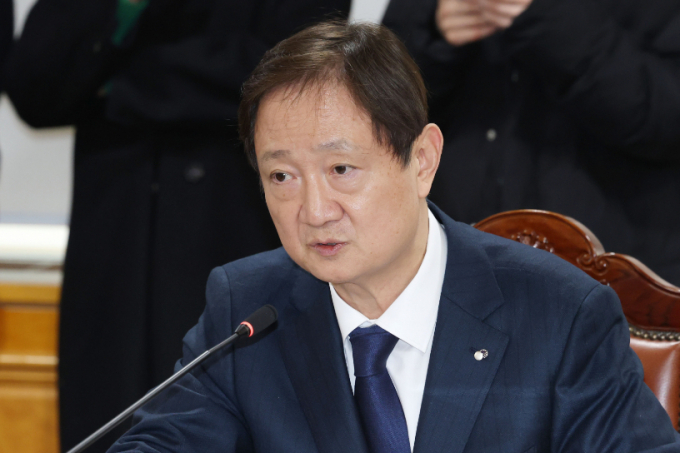 이찬진 금융감독원장이 10일 오후 서울 중구 명동 은행회관에서 열린 금융지주회장들과의 간담회에서 발언하고 있다./사진=뉴스1 이광호 기자