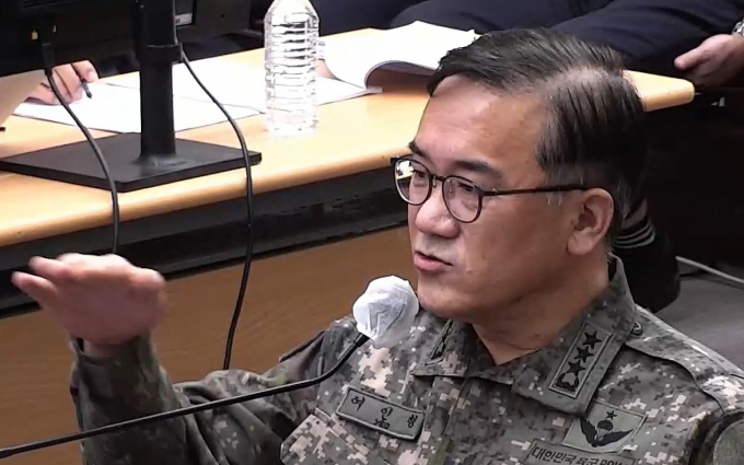 국방부가 12·3 비상계엄에 연루된 장성 및 관계자들에 대한 징계를 내렸다. 사진은 지난달 24일 서울 서초구 서울중앙지법에서 열린 내란 재판에 출석한 여인형 전 국군방첩사령관. /사진=뉴스1(서울중앙지법 제공)
