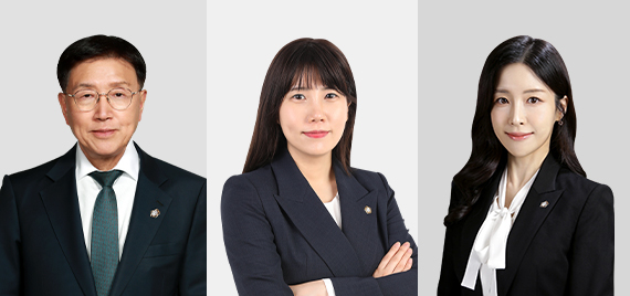법무법인 대륜이 AI(인공지능) 법률 리스크 관리와 데이터 분석 역량 강화를 위해 AI·데이터 인텔리전스 그룹을 출범했다. (왼쪽부터) 대륜 조영곤 경영총괄변호사, 최이선 대표, 이서형 변호사. /사진=법무법인 대륜
