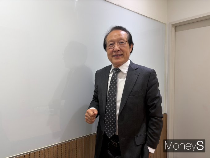 사진은 머니S와 인터뷰를 진행한 홍 교수. /사진=김동욱 기자