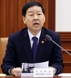 구윤철 부총리 겸 재정경제부 장관이 21일 오전 서울 종로구 정부서울청사에서 열린 경제관계장관회의에서 발언을 하고 있다.  /사진=뉴시스